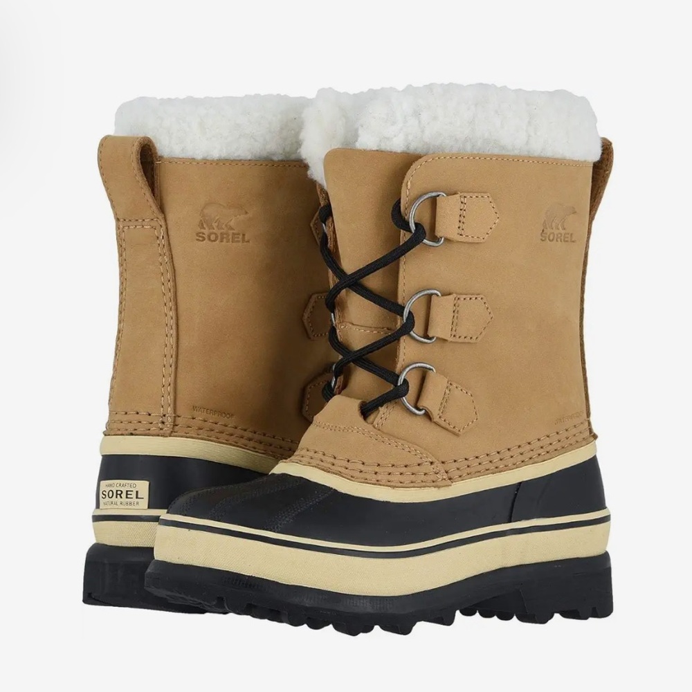 Sorel kids Caribou™ (Little Kid/Big Kid) boots!